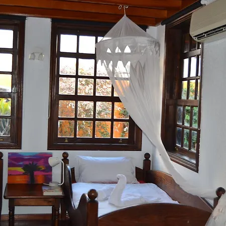 Sweet Playa Honda (Lanzarote)